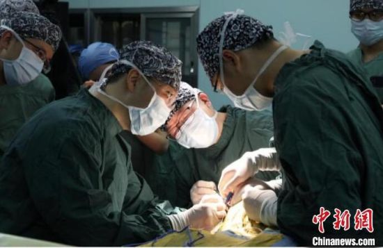 首次！红外光神经刺激应用于人类皮层(图1)